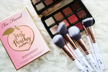 TOO_FACED_Just_Peachy_Mattes_Eye_Palette_recenzja_palety_cieni_do_powiek