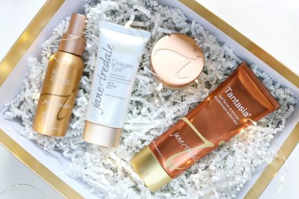 Jane_iredale_moja_opinia_na_temat_pudru_mineralnego_i_kosmetykow_mineralnych